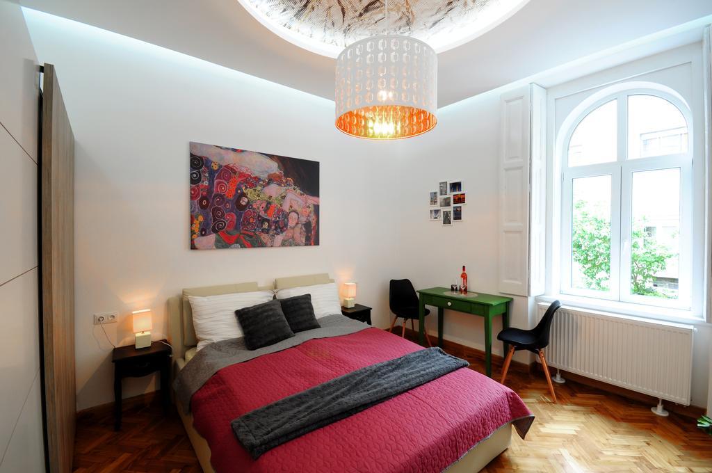 Stylish Apartman Szeged Buitenkant foto
